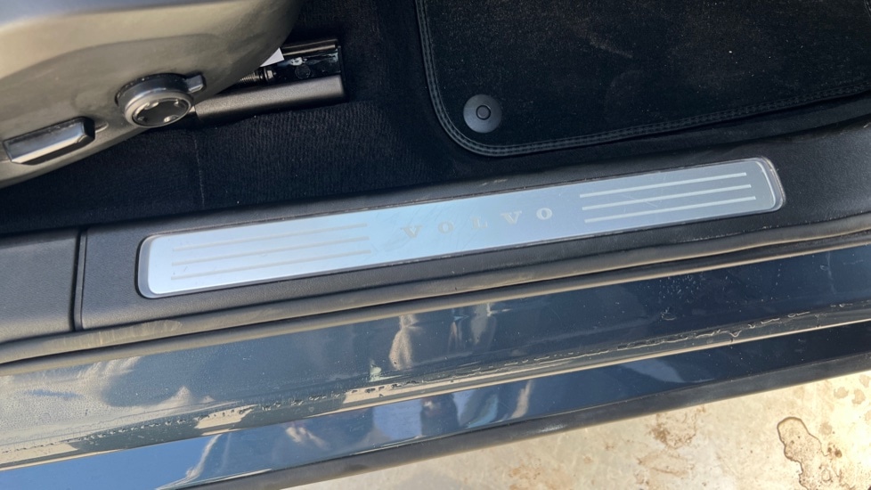 Used Volvo V90 2024 for sale - 76871135: Photo 39