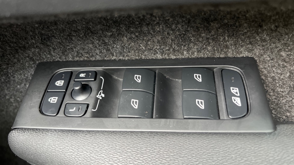 Used Volvo C40 2022 for sale - 76870407: Photo 29