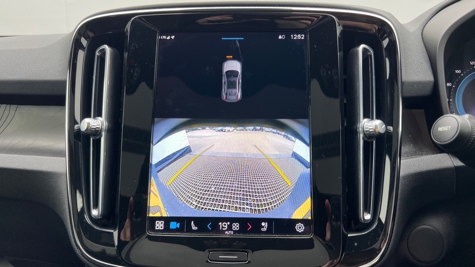 Used Volvo C40 2022 for sale - 76870407: Photo 34