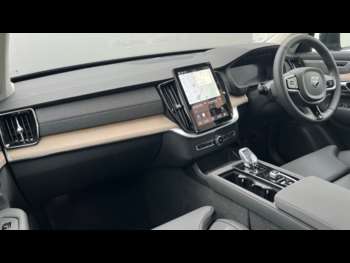 Used Volvo XC90 2025 for sale - 75409660: Photo