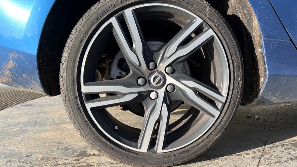 Used Volvo V40 2018 for sale - 76749972: Photo 26