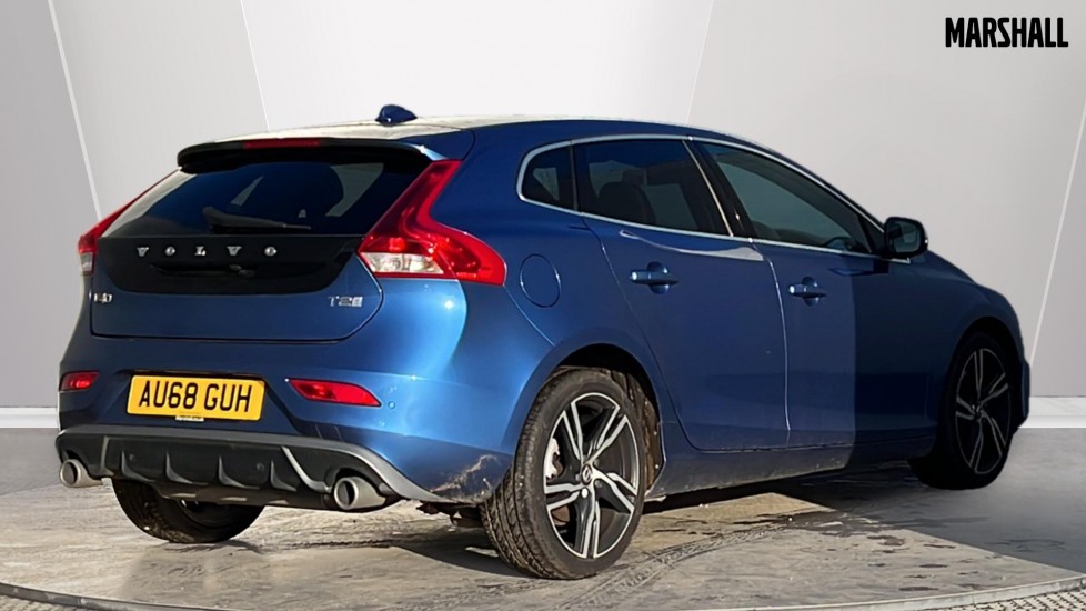 Used Volvo V40 2018 for sale - 76749972: Photo 7