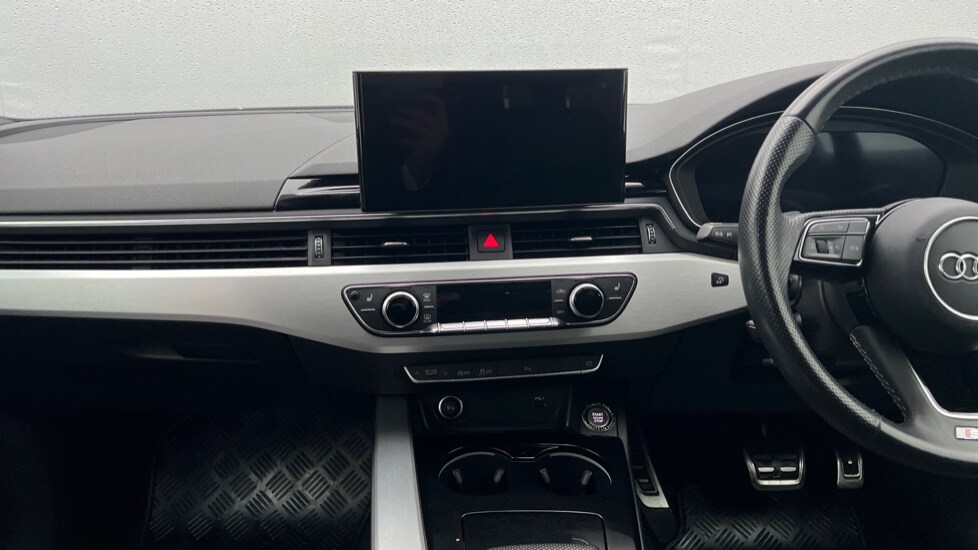 Used Audi A4 2021 for sale - 76954469: Photo 12