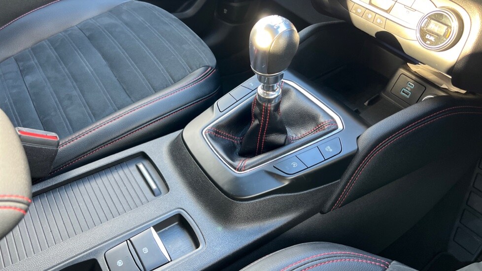 Used Ford Kuga 2020 for sale - 76942899: Photo 31