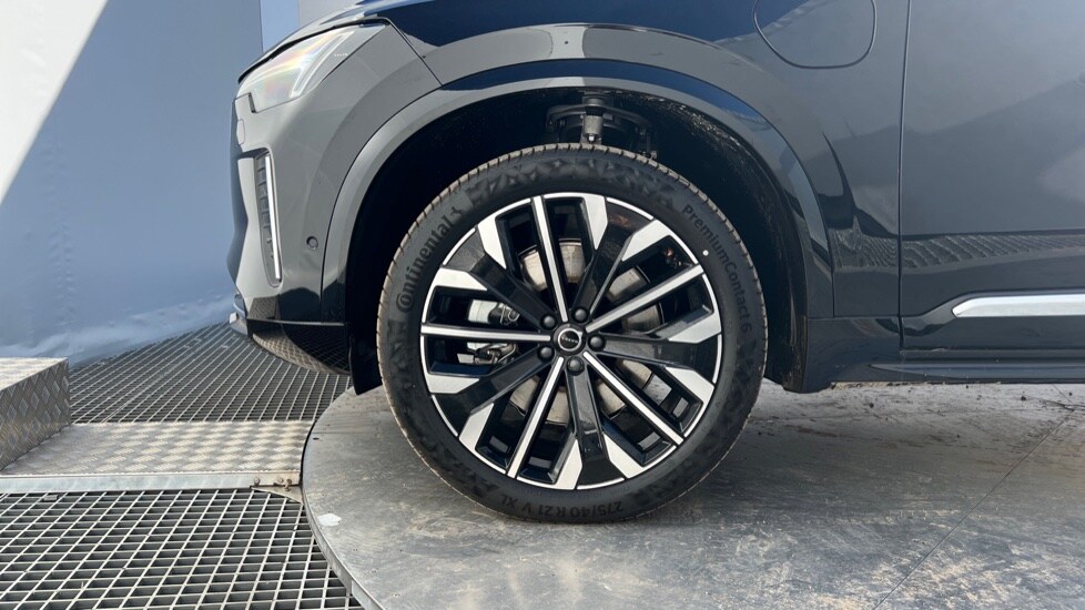 Used Volvo XC90 2025 for sale - 76112474: Photo 25