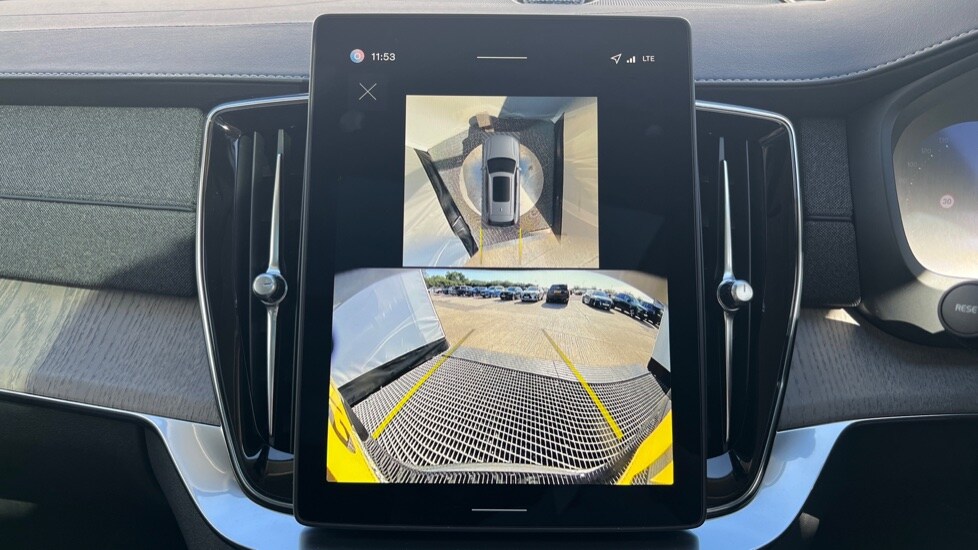 Used Volvo XC90 2025 for sale - 76112474: Photo 35