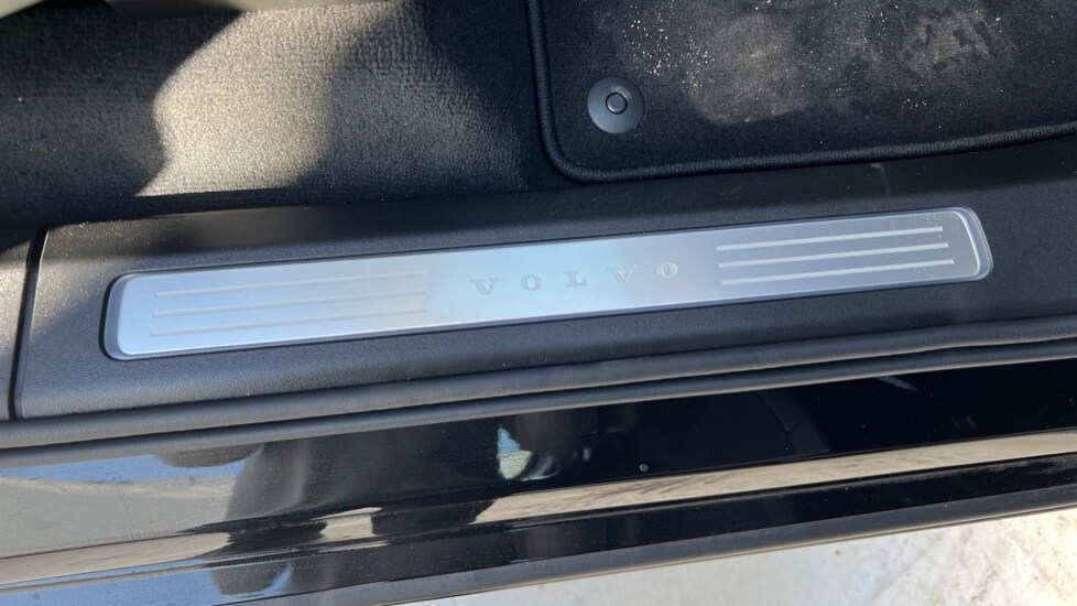 Used Volvo XC90 2025 for sale - 76112474: Photo 39