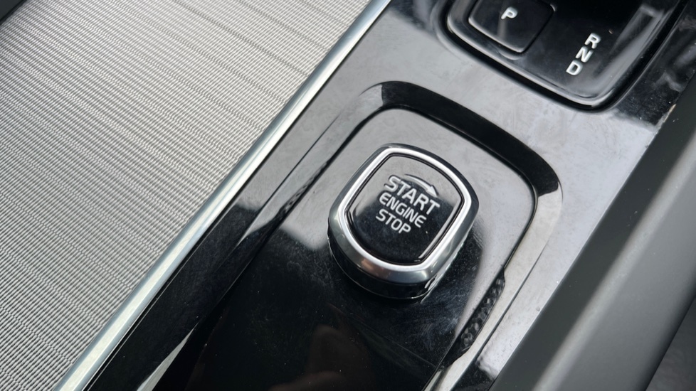 Used Volvo XC60 2024 for sale - 76966792: Photo 27