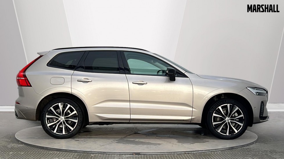 Used Volvo XC60 2024 for sale - 76966792: Photo 3