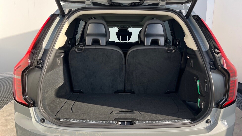 Used Volvo XC90 2025 for sale - 76112337: Photo 17