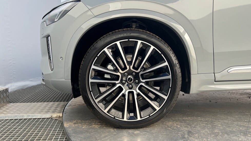 Used Volvo XC90 2025 for sale - 76112337: Photo 24