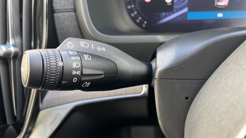 Used Volvo XC90 2025 for sale - 76112337: Photo 28