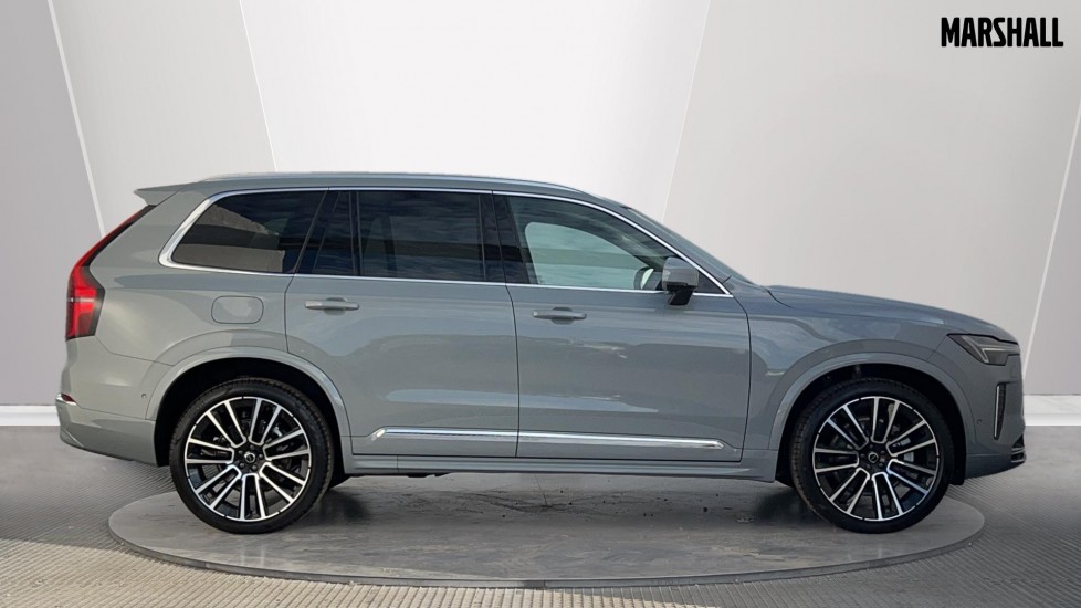 Used Volvo XC90 2025 for sale - 76112337: Photo 3