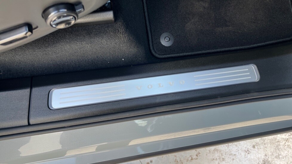 Used Volvo XC90 2025 for sale - 76112337: Photo 39