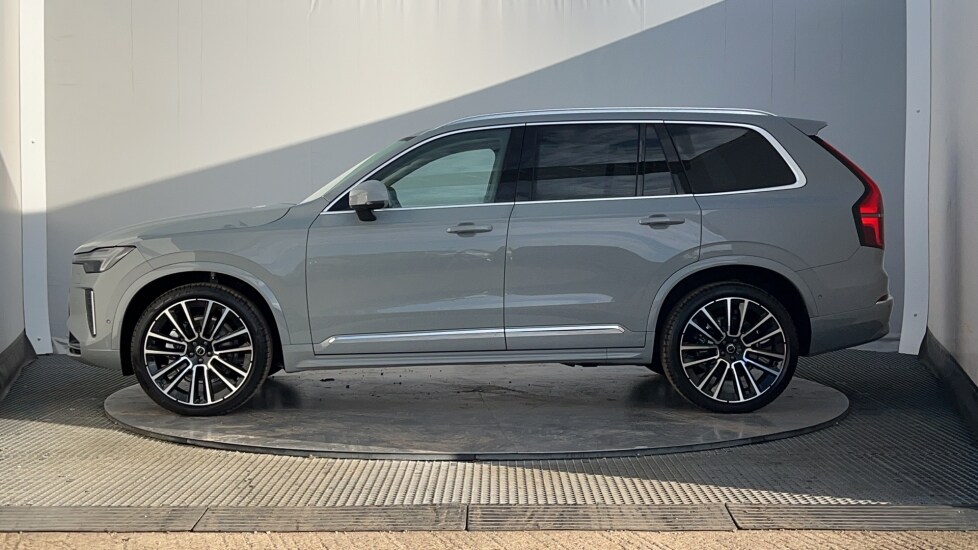 Used Volvo XC90 2025 for sale - 76112337: Photo 8