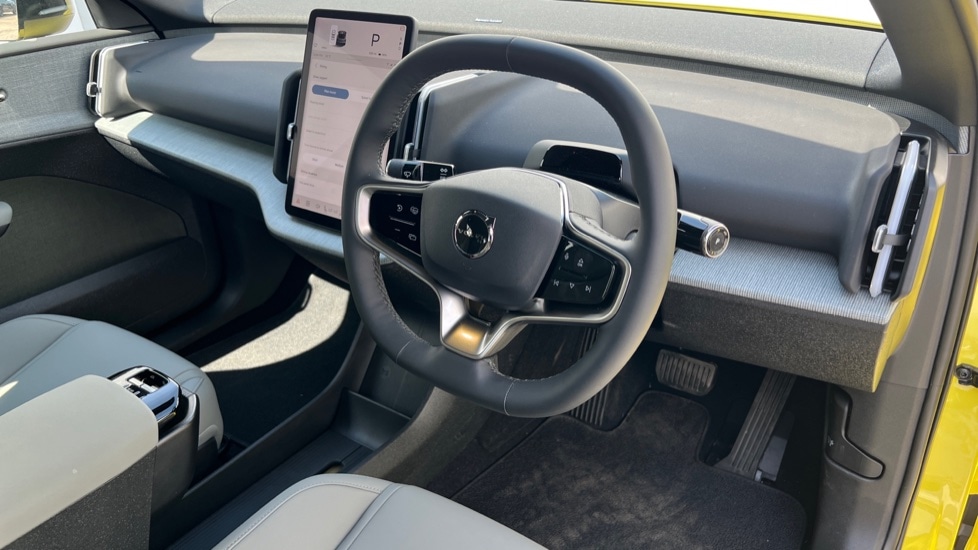 Used Volvo EX30 2025 for sale - 76868281: Photo 5