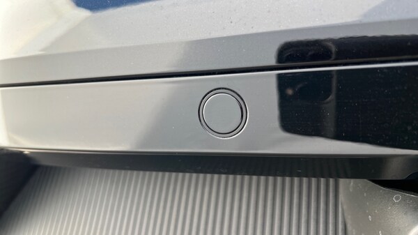 Used Volvo EX30 2025 for sale - 75057511: Photo 42