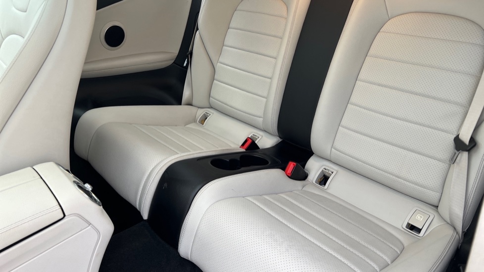 Used Mercedes-Benz C Class 2016 for sale - 76933278: Photo 14