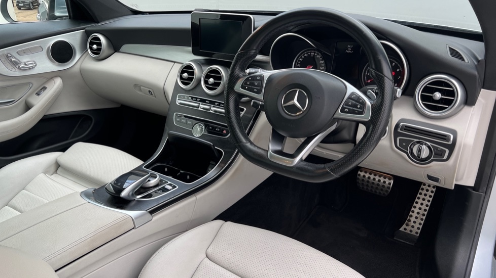 Used Mercedes-Benz C Class 2016 for sale - 76933278: Photo 9