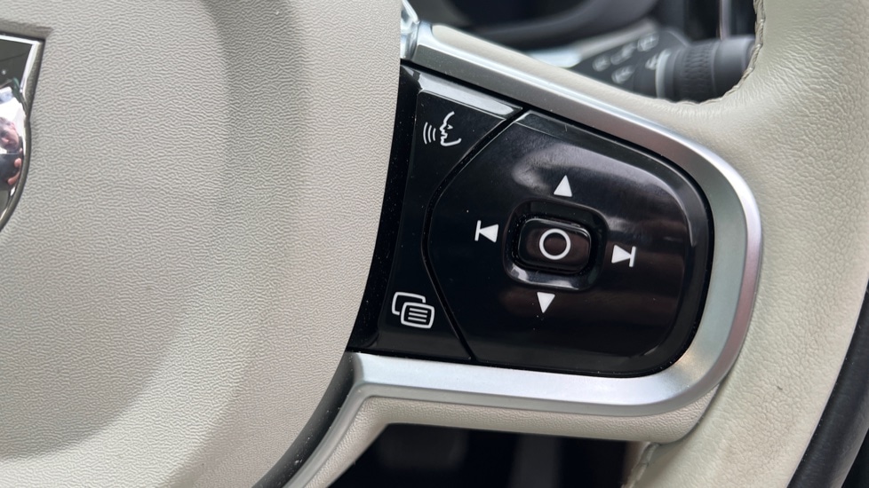 Used Volvo XC60 2025 for sale - 76874681: Photo 19