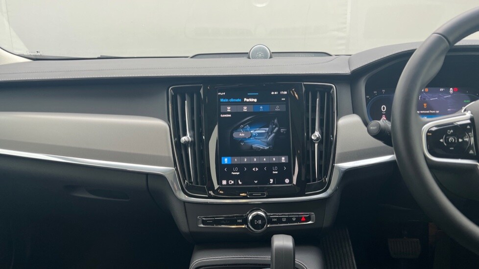 Used Volvo V90 2024 for sale - 76871270: Photo 22