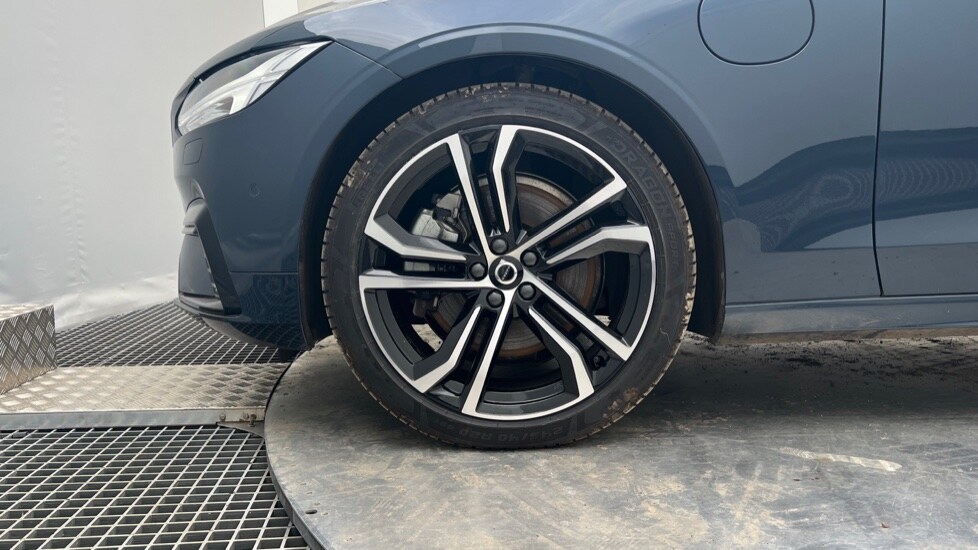 Used Volvo V90 2024 for sale - 76871270: Photo 24