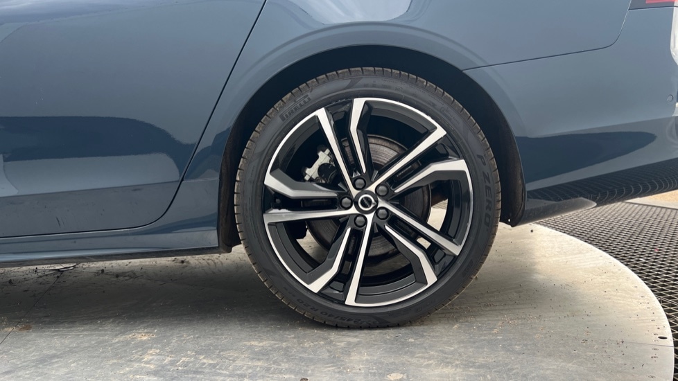 Used Volvo V90 2024 for sale - 76871270: Photo 26