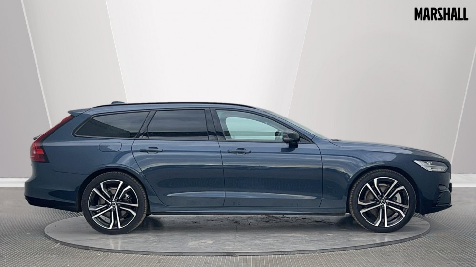 Used Volvo V90 2024 for sale - 76871270: Photo 3