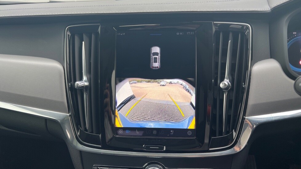 Used Volvo V90 2024 for sale - 76871270: Photo 35