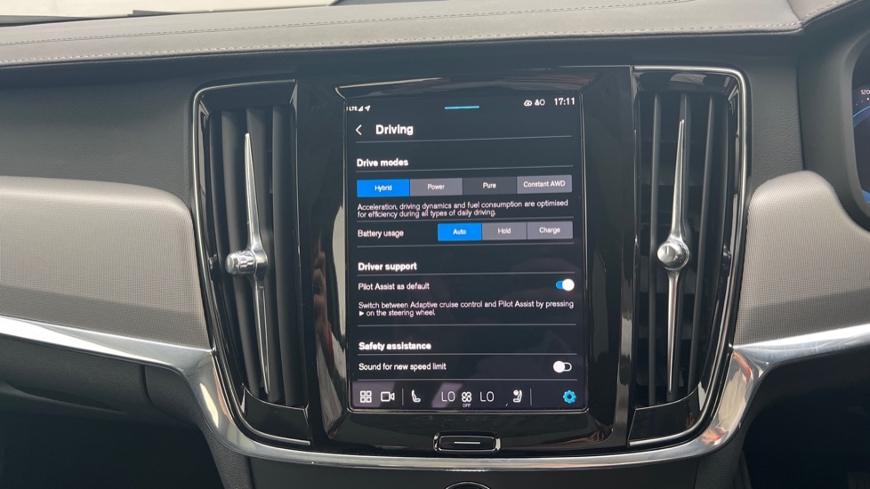 Used Volvo V90 2024 for sale - 76871270: Photo 37