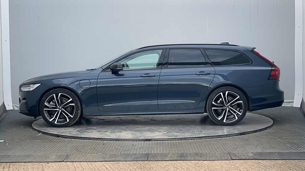 Used Volvo V90 2024 for sale - 76871270: Photo 8