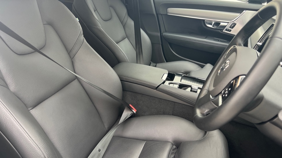 Used Volvo V90 2024 for sale - 76871270: Photo 9