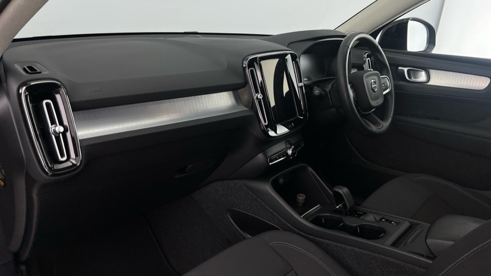 Used Volvo XC40 2021 for sale - 76652639: Photo 6