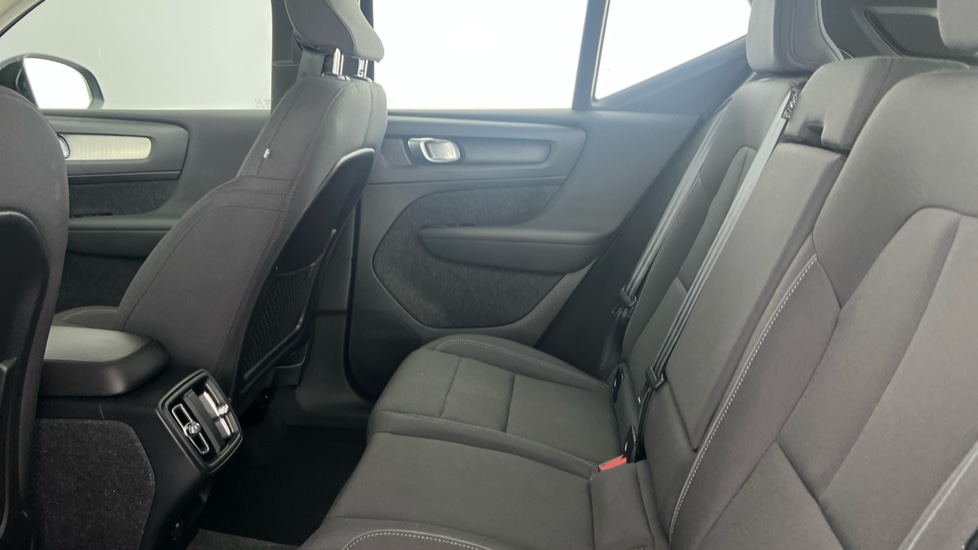 Used Volvo XC40 2021 for sale - 76652639: Photo 7