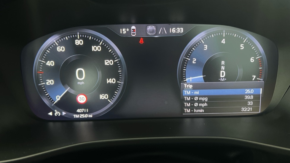 Used Volvo XC40 2021 for sale - 76652639: Photo 9