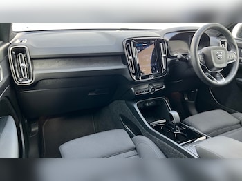 Used Volvo XC40 2022 for sale - 76015166: Photo