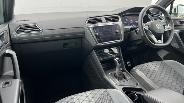 Used Volkswagen Tiguan 2021 for sale - 76208887: Photo 10