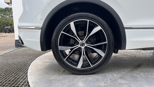 Used Volkswagen Tiguan 2021 for sale - 76208887: Photo 19