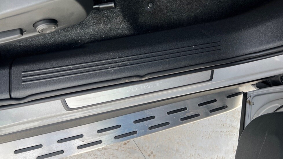 Used Volvo XC40 2025 for sale - 76623424: Photo 37