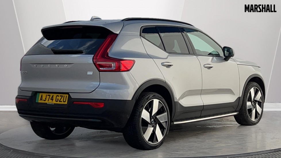 Used Volvo XC40 2025 for sale - 76623424: Photo 7