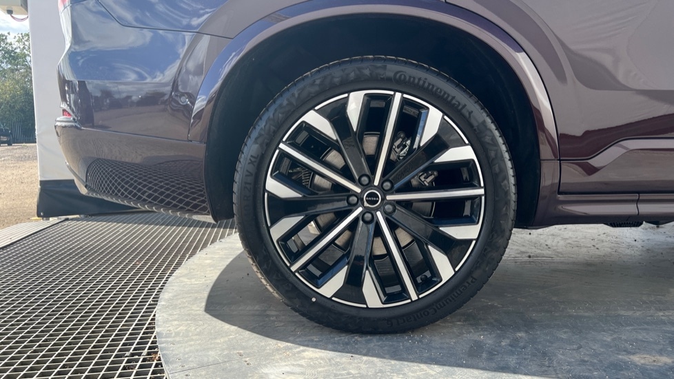 Used Volvo XC90 2025 for sale - 76871648: Photo 16