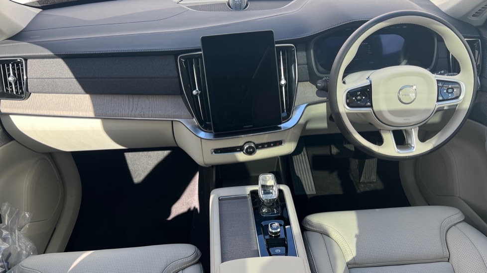 Used Volvo XC90 2025 for sale - 76871648: Photo 21