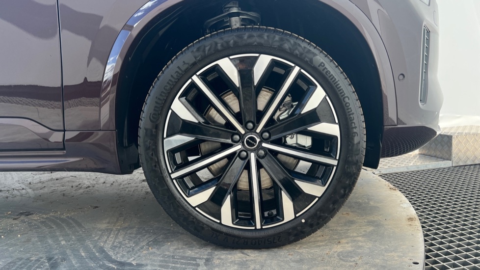 Used Volvo XC90 2025 for sale - 76871648: Photo 24