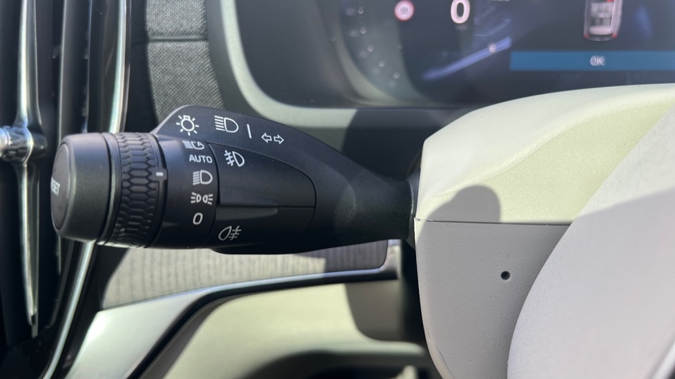 Used Volvo XC90 2025 for sale - 76871648: Photo 28