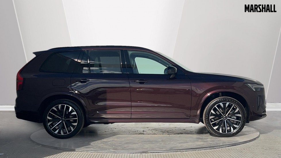 Used Volvo XC90 2025 for sale - 76871648: Photo 3