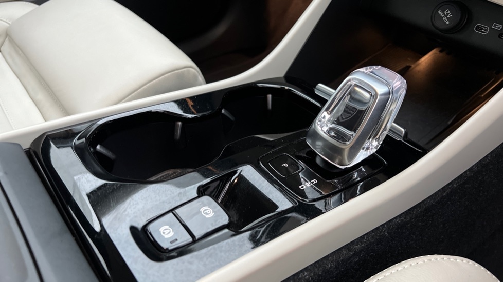 Used Volvo XC40 2022 for sale - 76597935: Photo 14