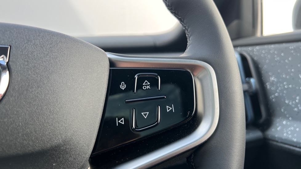 Used Volvo EX30 2025 for sale - 76350973: Photo 19