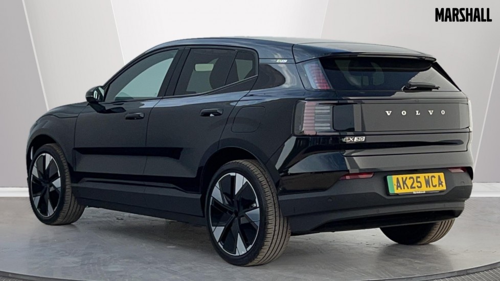 Used Volvo EX30 2025 for sale - 76350973: Photo 2