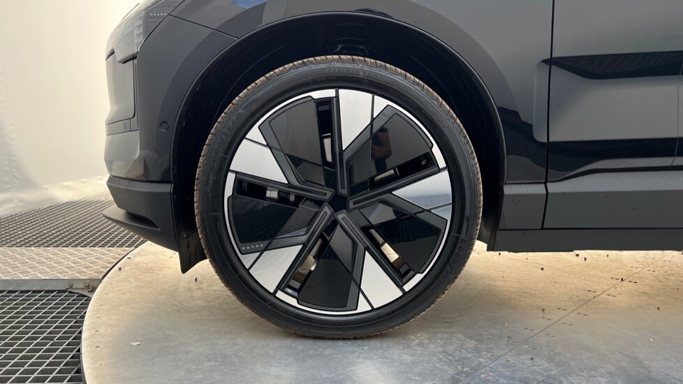 Used Volvo EX30 2025 for sale - 76350973: Photo 25