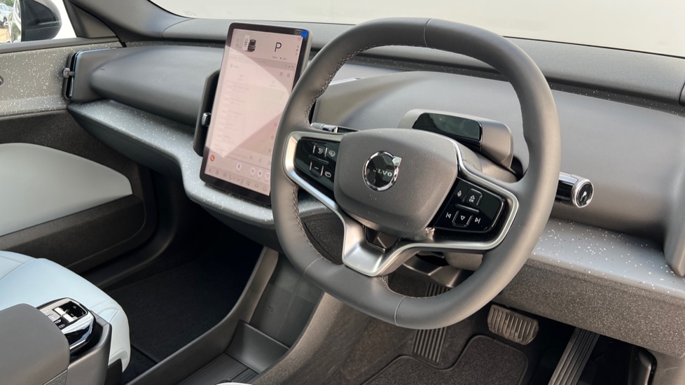Used Volvo EX30 2025 for sale - 76350973: Photo 5